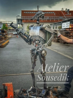  KURT – bitevní droid B1, alias Šroťák 